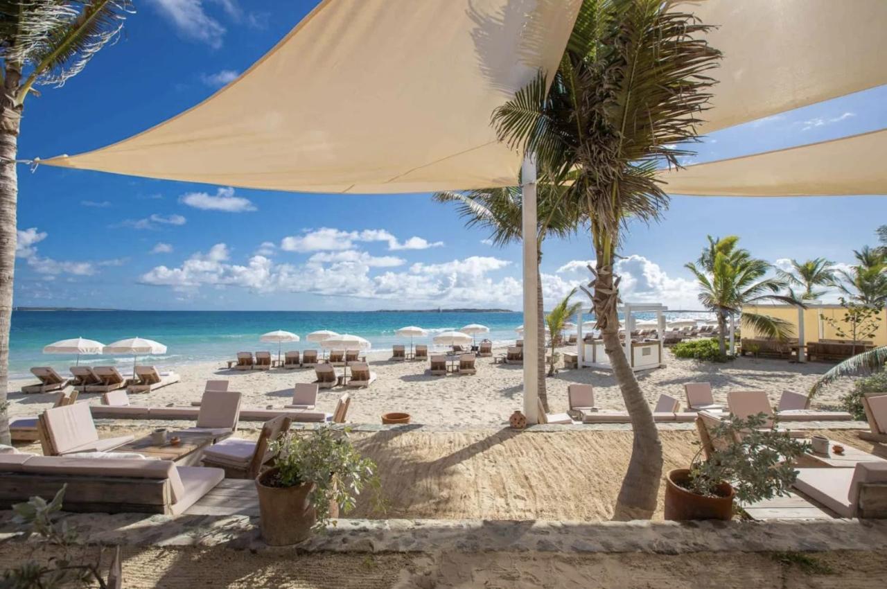 Front Line Unit 520 Ft2 - 48 M2, On Second Floor, Stunning Ocean View Apartment Cul de Sac Exterior photo